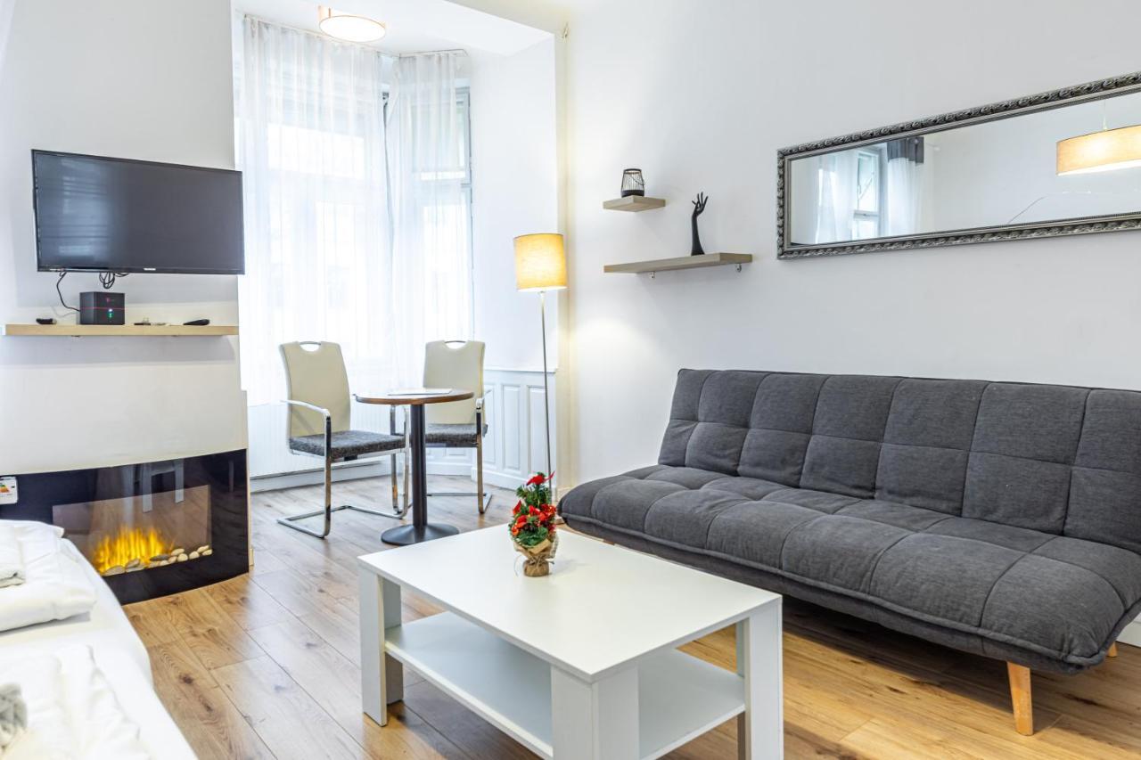 וינה Christiano Apartments - Villa Schoenbrunn מראה חיצוני תמונה