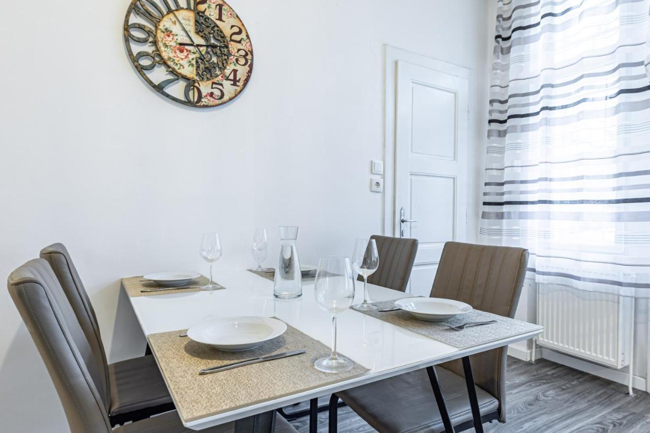 וינה Christiano Apartments - Villa Schoenbrunn מראה חיצוני תמונה